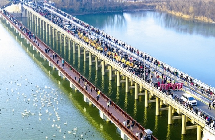 fangmy6111_b.jpg fangmy6111_b.jpg